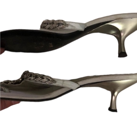 St. John size 10 silver rhinestone kitten heel w/ silver wore 1-2x - Picture 3 of 11